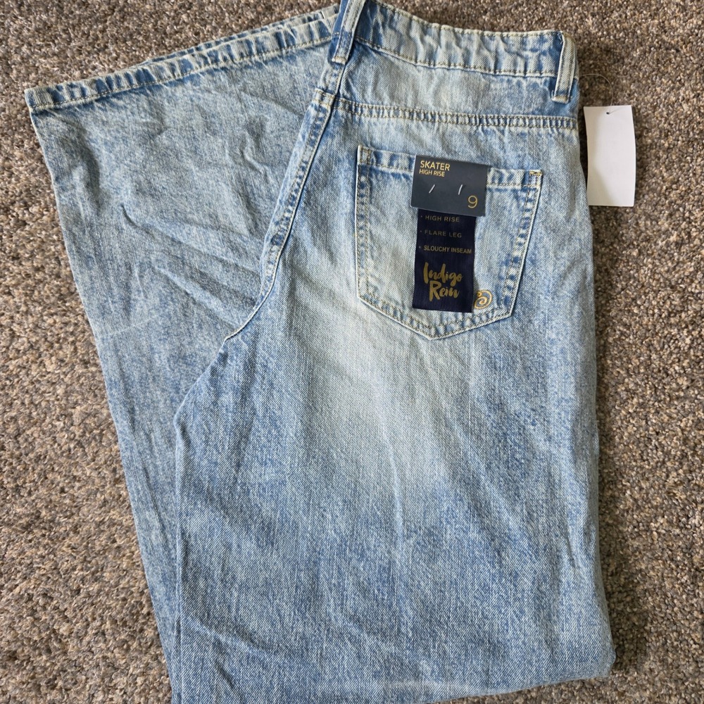 Indigo Rein Skater High Rise Flare Leg Jean Light Wash Acid Slouchy Size 9 28x32